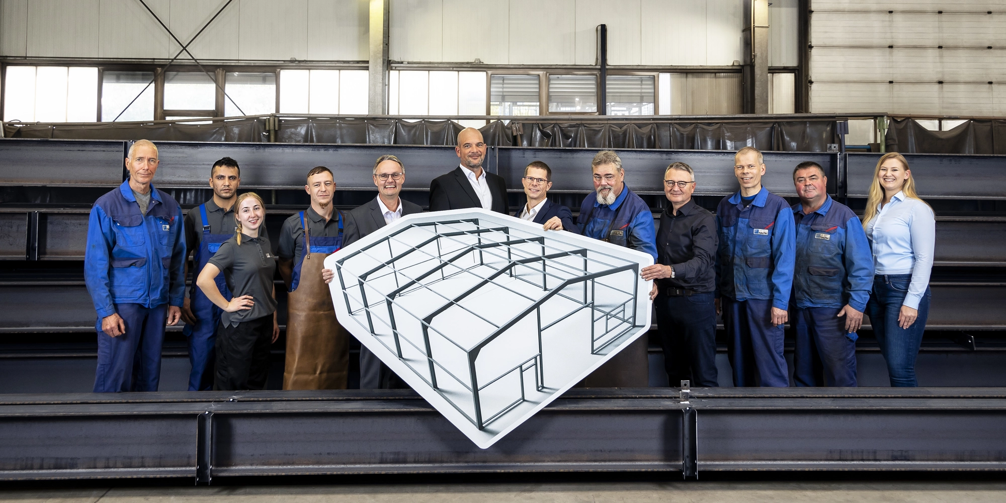 Zaposleni družbe HALTEC v proizvodnji